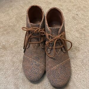 Tom’s cheetah ankle bootie